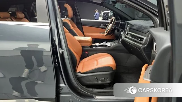 Kia Sportage 5th Generation 2024 Серый из Кореи, фото 2