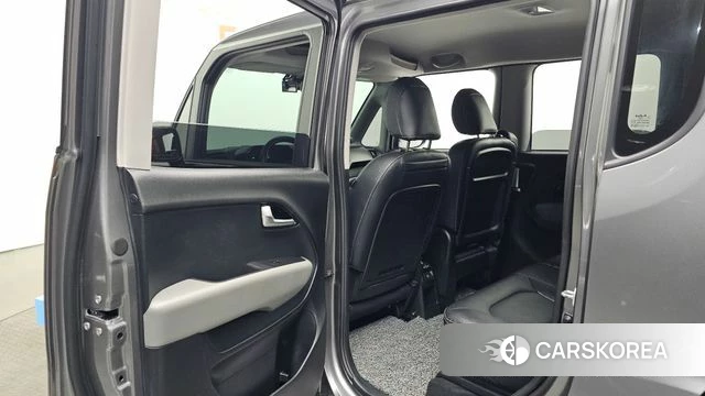 Kia The New Kia Ray 2023 Серебристо-серый из Кореи, фото 2