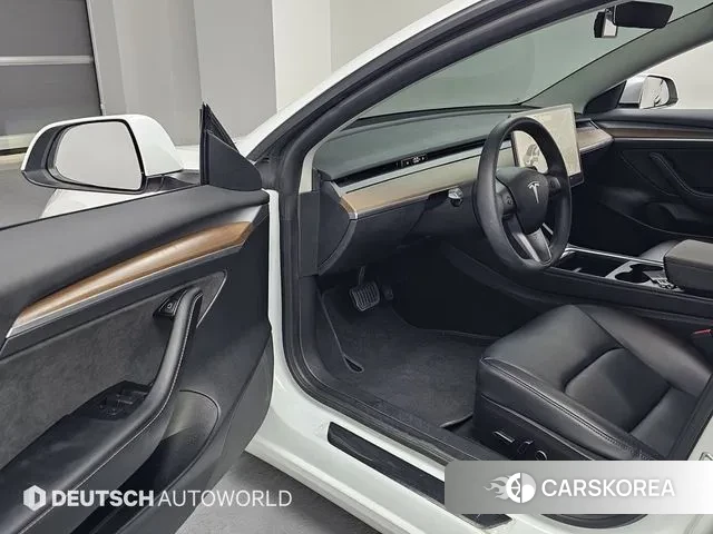 Tesla Model 3 2022 Белый из Кореи, фото 2