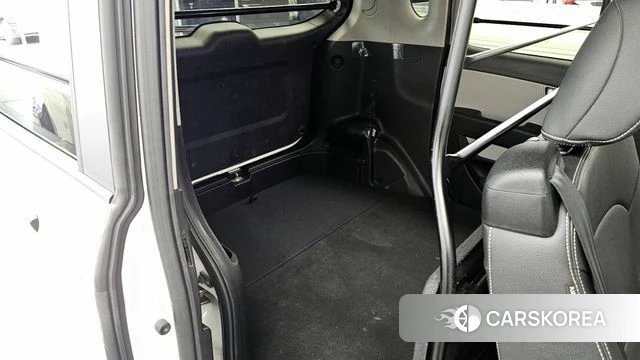 Kia The New Kia Ray EV 2023 Белый из Кореи, фото 2