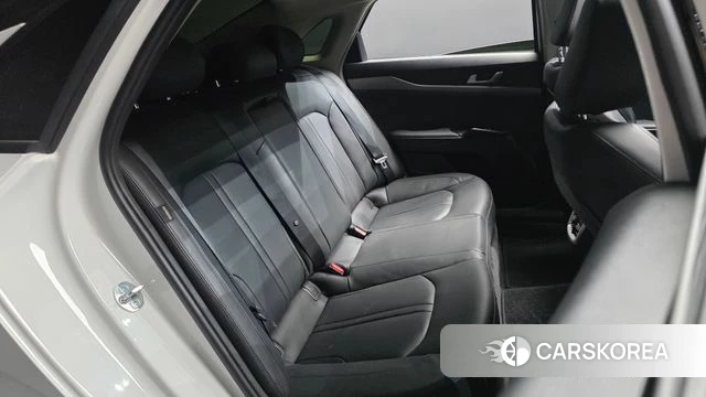 Kia K5 3rd generation 2023 Белый из Кореи, фото 2