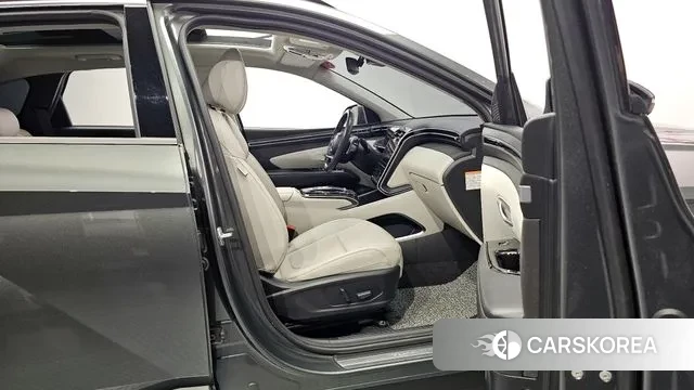 Hyundai Tucson Hybrid (NX4) 2021 Серый из Кореи, фото 2