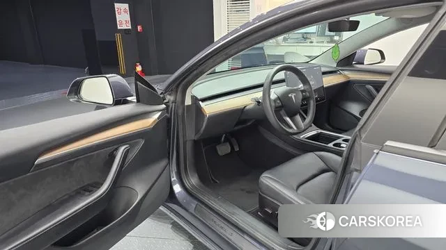 Tesla Model 3 2022 Серый из Кореи, фото 2