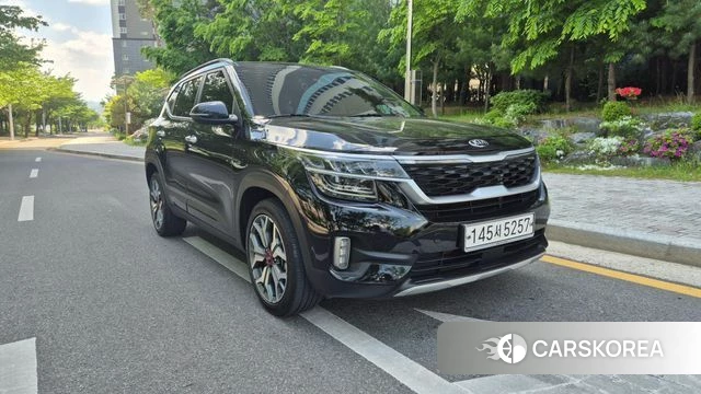 Kia Seltos 2020 Черный из Кореи, фото 2