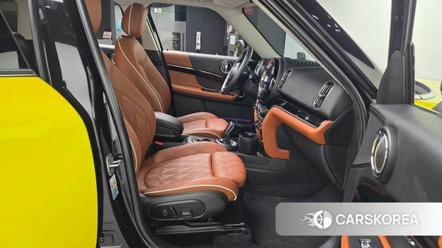 Mini Cooper Countryman 2021 Светло-зеленый из Кореи, фото 2