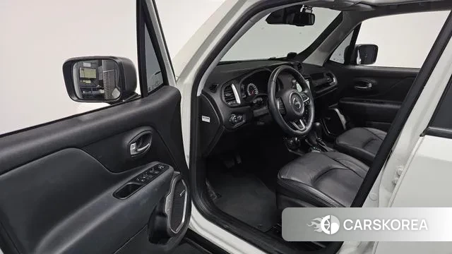 Jeep Renegade 2021 Белый из Кореи, фото 2