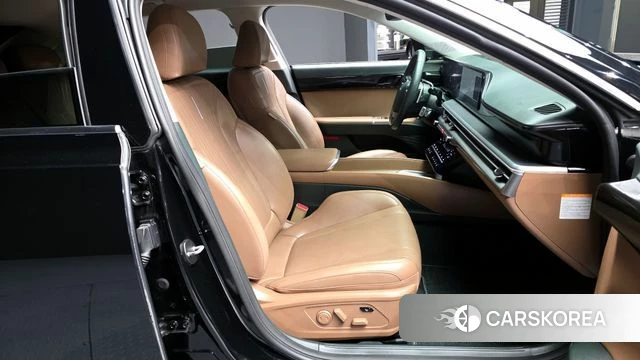 Hyundai Grandeur Hybrid (GN7) 2023 Черный из Кореи, фото 2