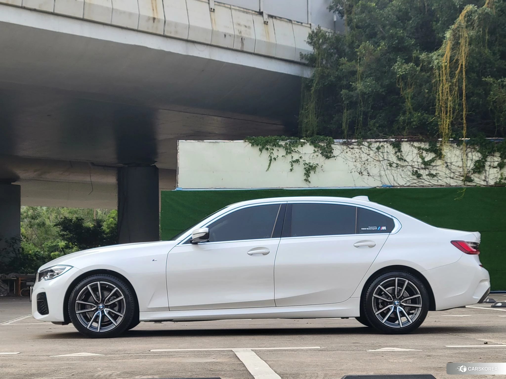 BMW 3 series 2021 Белый из Китая, фото 2