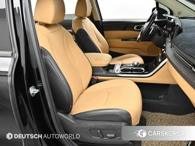 Kia Carnival 4th generation 2021 Черный из Кореи, фото 2