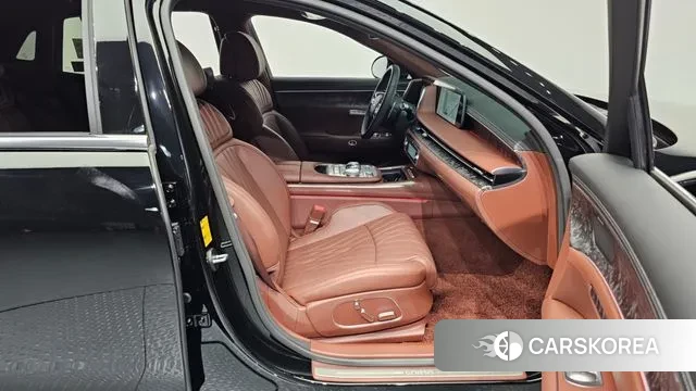 Genesis G90 (RS4) 2022 Черный из Кореи, фото 2