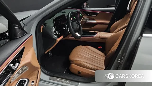 Mercedes-Benz E-Class W214 2024 Серебристо-серый из Кореи, фото 2