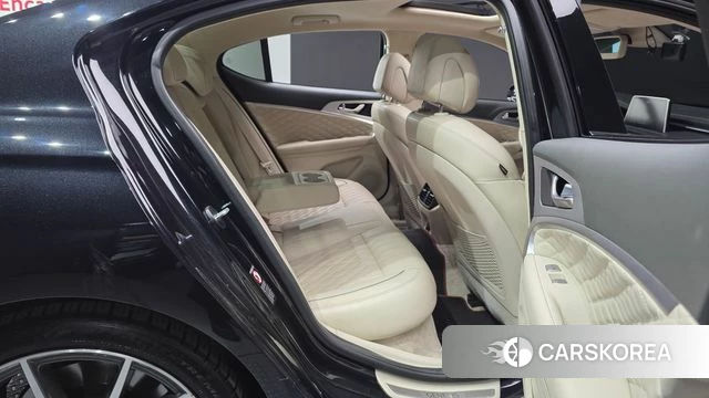 Genesis G70 2020 Черный из Кореи, фото 2