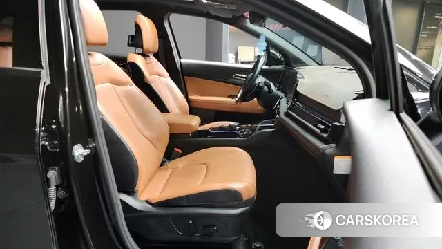 Kia Sportage 5th Generation Hybrid 2022 Черный из Кореи, фото 2