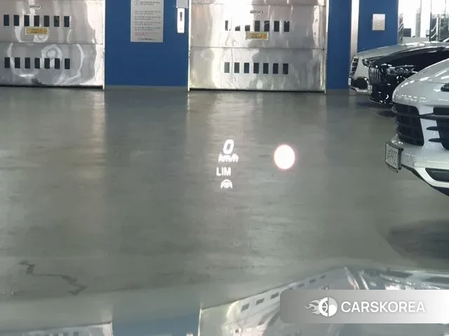 Mercedes-Benz CLS-Class C257 2023 Белый из Кореи, фото 2