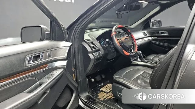 Ford Explorer 2018 Серый из Кореи, фото 2