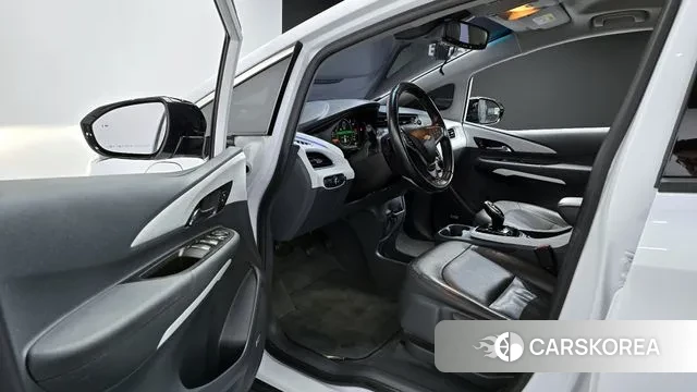 Chevrolet (GM Daewoo) Bolt EV 2021 Белый из Кореи, фото 2