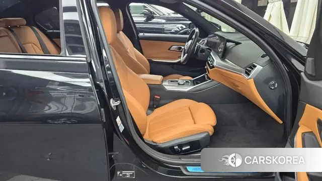 BMW 3 Series (G20) 2022 Черный из Кореи, фото 2