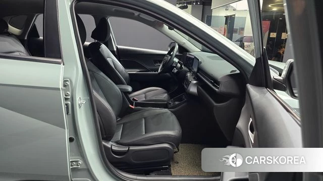 Hyundai Kona (SX2) 2023 Зеленый из Кореи, фото 2