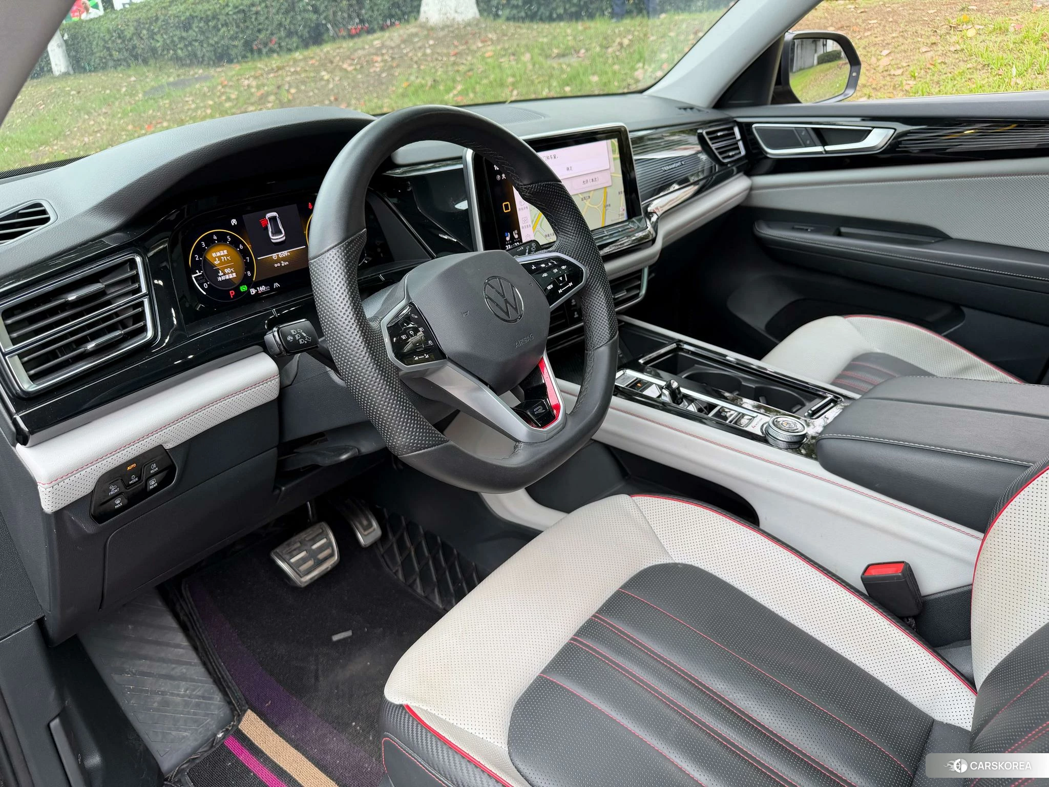 Volkswagen Tourang 2023 Черный из Китая, фото 2