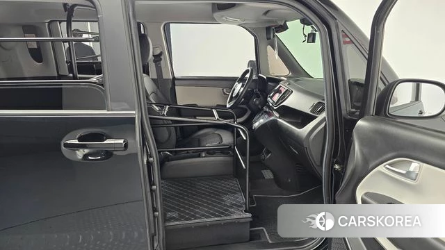 Kia The New Kia Ray 2023 Черный из Кореи, фото 2