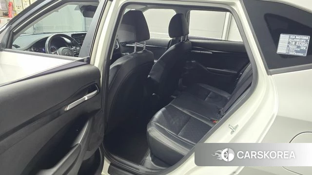 Kia Seltos 2019 Белый из Кореи, фото 2