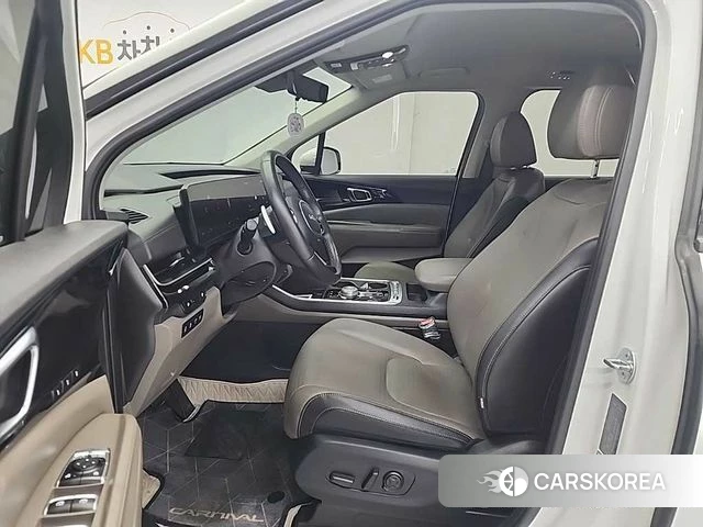 Kia The New Carnival 4th Generation 2023 Белый из Кореи, фото 2