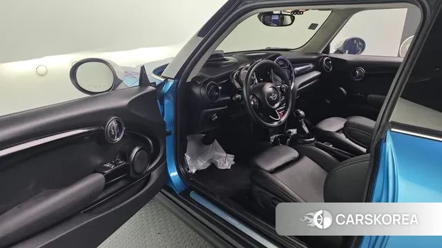 Mini Cooper 2019 Синий из Кореи, фото 2