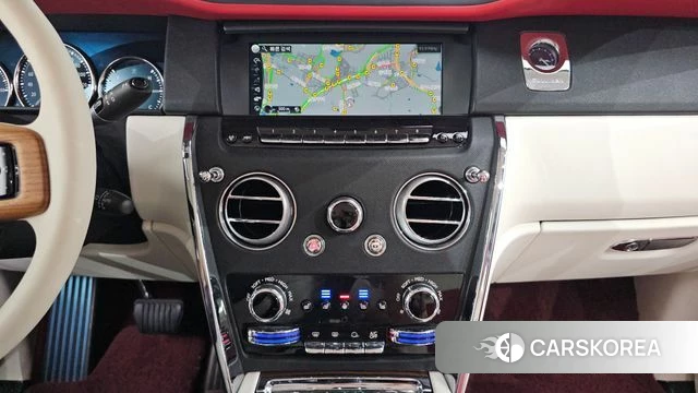 Rolls-Royce Cullinan 2022 Черный из Кореи, фото 2