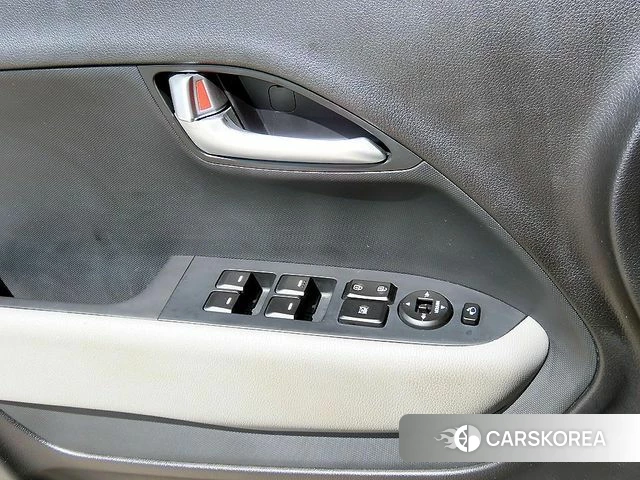Kia The New Kia Ray 2022 Белый из Кореи, фото 2