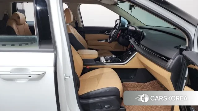 Kia Carnival 4th generation 2023 Белый из Кореи, фото 2