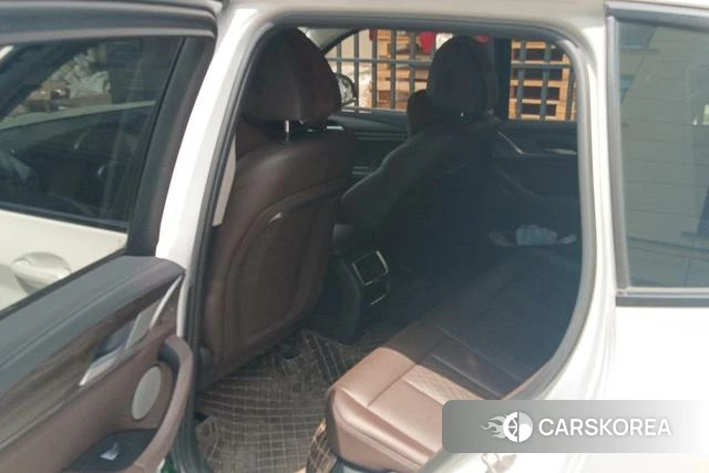 BMW X3 2023 Белый из Китая, фото 2