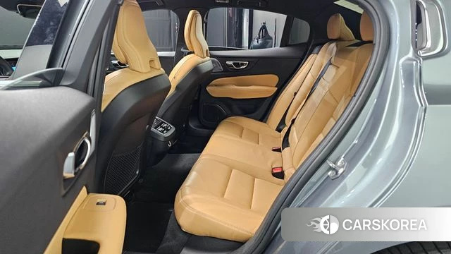 Volvo S60 3rd generation 2019 Серый из Кореи, фото 2