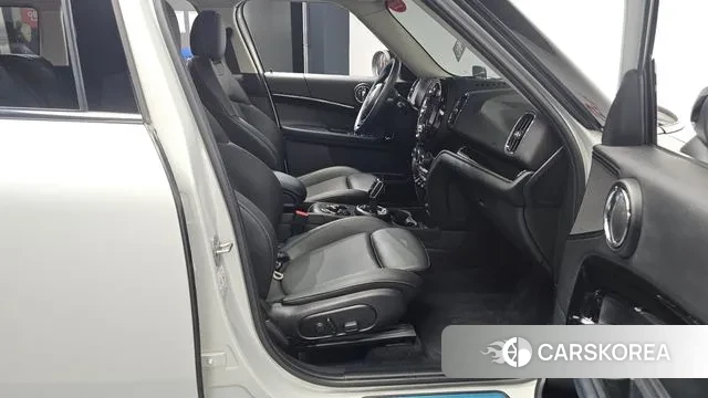 Mini Cooper Countryman 2020 Серебряный из Кореи, фото 2