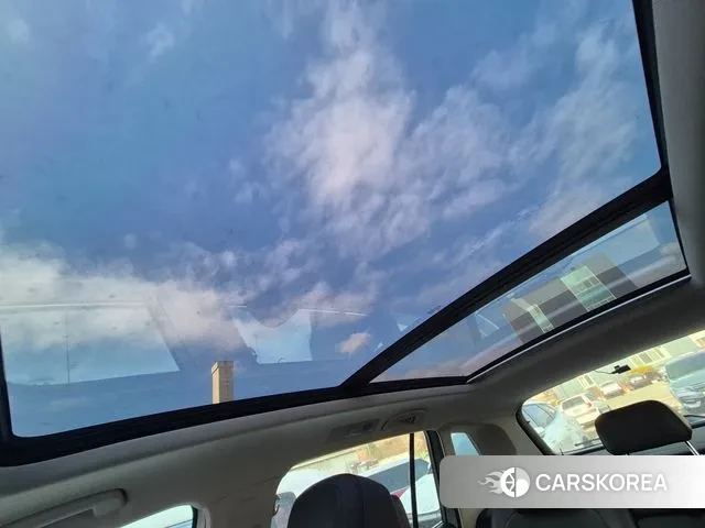 Volkswagen Tiguan second Generation 2018 Серебряный из Кореи, фото 2