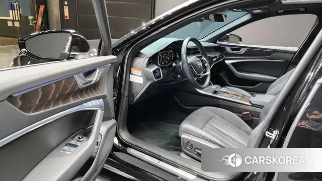 Audi A6 (C8) 2021 Черный из Кореи, фото 2