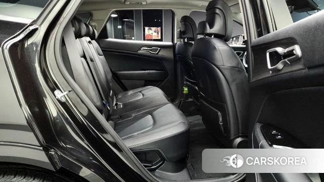 Kia Sportage 5th Generation Hybrid 2022 Черный из Кореи, фото 2