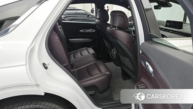Genesis GV70 2021 Белый из Кореи, фото 2