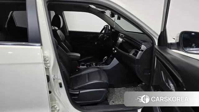 Ssangyong Beautiful Korando 2021 Белый из Кореи, фото 2
