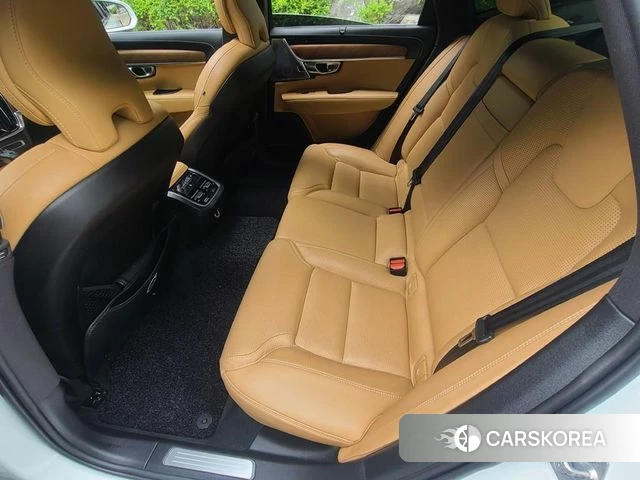 Volvo S90 2019 Белый из Кореи, фото 2