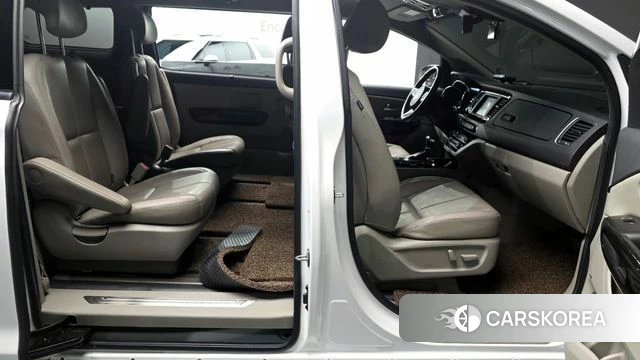 Kia The New Carnival 2018 Белый из Кореи, фото 2