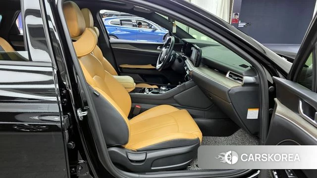 Kia K5 Hybrid 3rd Generation 2022 Черный из Кореи, фото 2