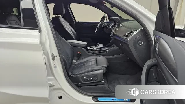 BMW X4 (G02) 2024 Белый из Кореи, фото 2