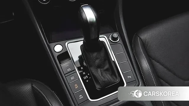 Volkswagen 7th Generation of Jetta 2020 Серебристо-серый из Кореи, фото 2