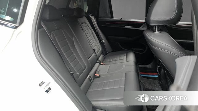 BMW X3 (G01) 2022 Белый из Кореи, фото 2