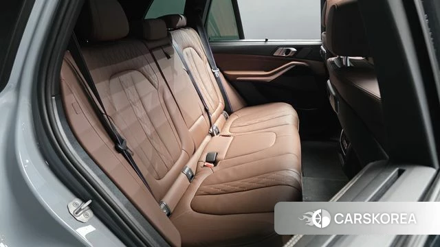 BMW X5 (G05) 2024 Цвет галактики из Кореи, фото 2