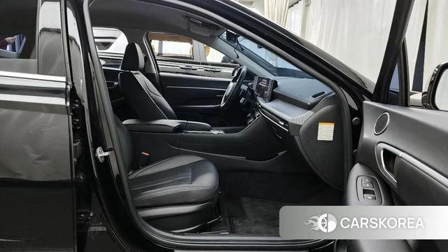 Hyundai Sonata D Edge Hybrid (DN8) 2023 Черный из Кореи, фото 2