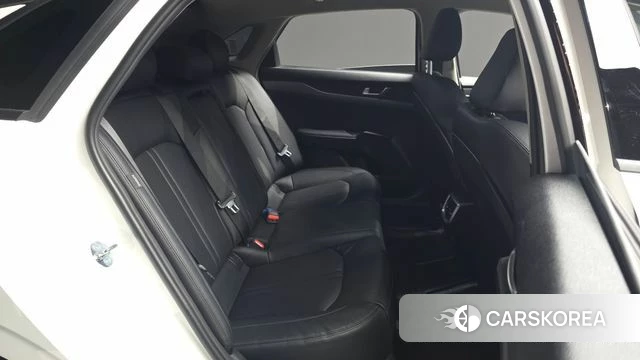 Kia The New K5 3rd generation 2026 Белый из Кореи, фото 2