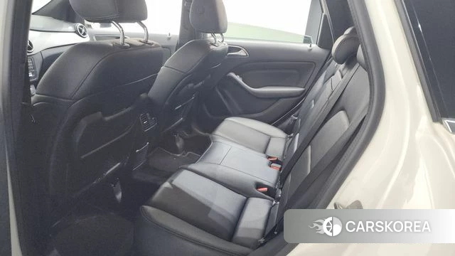 Mercedes-Benz B-Class W246 2018 Белый из Кореи, фото 2