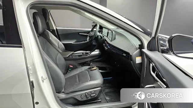 Kia EV6 2022 Белый из Кореи, фото 2