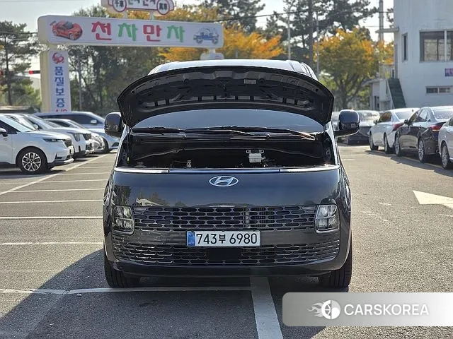 Hyundai Staria 2021 Серый из Кореи, фото 2